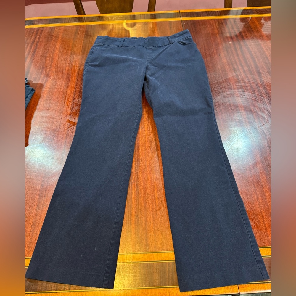Elegant Navy Women's Flare Jeans